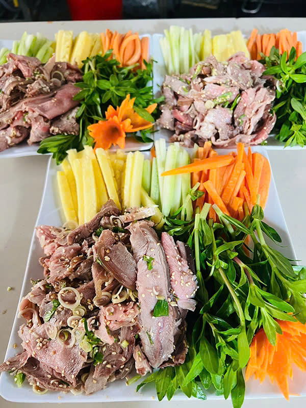 đặt cỗ tân gia ở cầu giấy