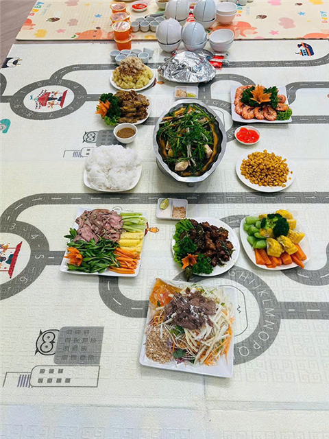 Ảnh Đặt tiệc buffet Mai Dịch