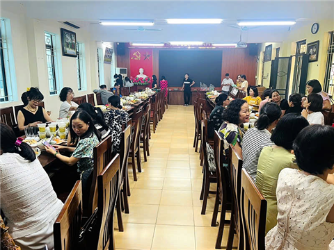 Ảnh Đặt cỗ sinh nhật ở Mai Dịch