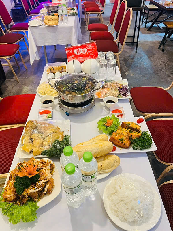 Đặt cỗ nhím ở Yên Hòa